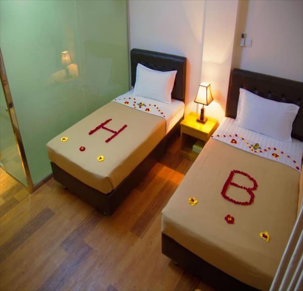 Hotel Bahosi Rangun Zewnętrze zdjęcie