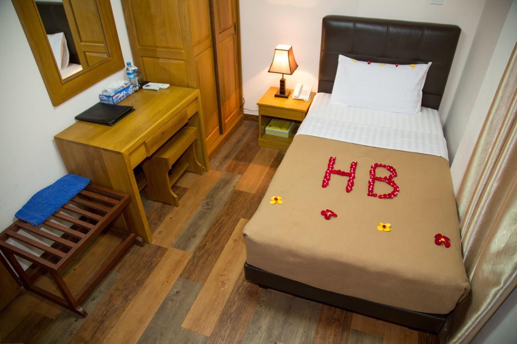 Hotel Bahosi Rangun Zewnętrze zdjęcie